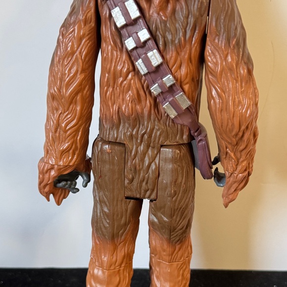 Hasbro Star Wars The Force Awakens 13-inch Chewbacca action figure - Picture 8 of 14